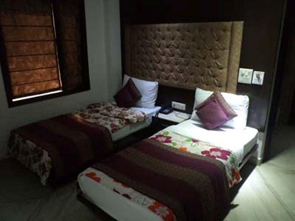 Jp Inn Hotel نيودلهي المظهر الخارجي الصورة